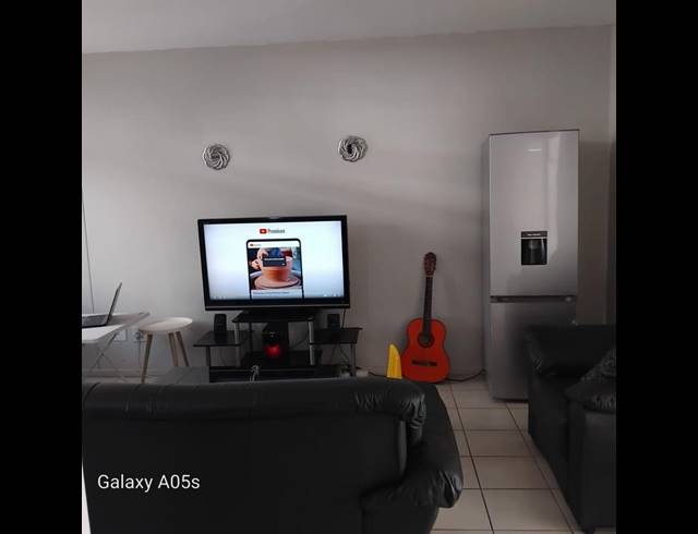 2 BEDROOM PROPERTY TO RENT IN MUCKLENEUK